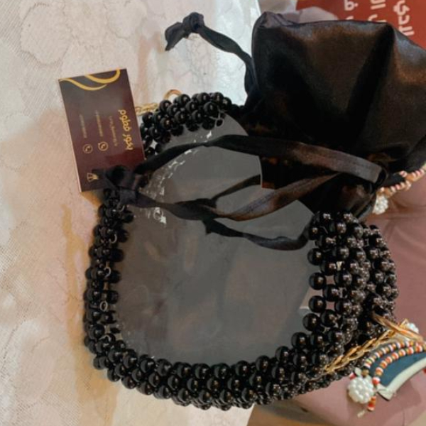 شنطه لولي اسود - M&F